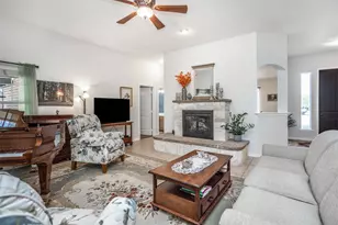 116 Ashlyn Ct, Whitesboro, TX 76273 - Photo 16