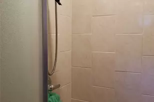 10454 Lanshire Dr, Dallas, TX 75238 - Photo 16