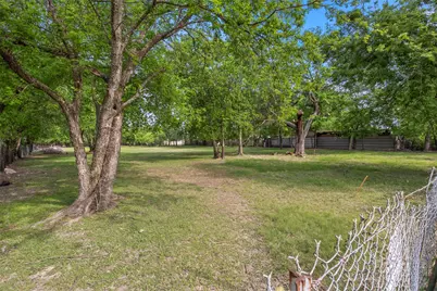 2820 Namur Street, Dallas, TX 75227 - Photo 6