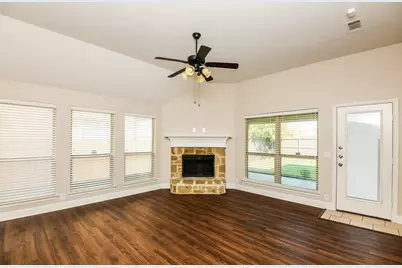 826 Graham Drive, Burleson, TX 76028 - Photo 2