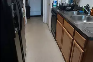 210 Cliff Height Cir, Dallas, TX 75241 - Photo 6