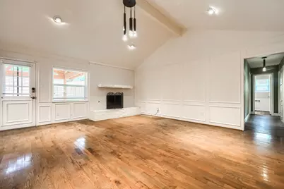 909 Columbus Court, Bedford, TX 76022 - Photo 6