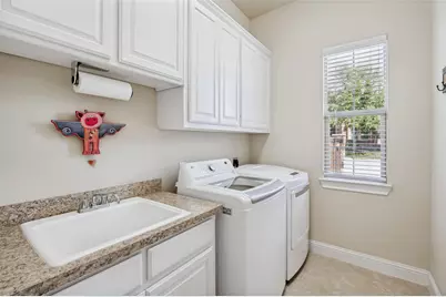 2537 Louis Lane, Lewisville, TX 75056 - Photo 24