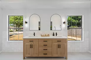 4021 Sioux Ct, Granbury, TX 76048 - Photo 10