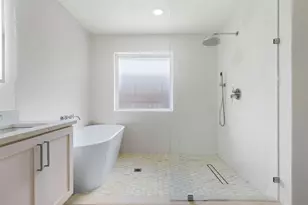 16106 Salado Dr, Dallas, TX 75248 - Photo 18