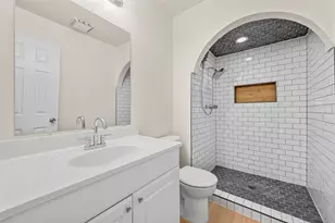 5117 Shannon Dr, The Colony, TX 75056 - Photo 10