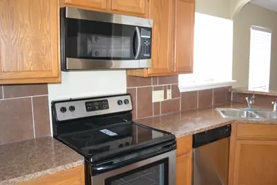 5917 Beckett Drive, Arlington, TX 76017 - Photo 2