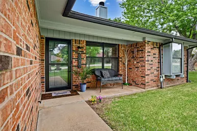 1202 Spanish Flower Drive, Granbury, TX 76048 - Photo 6