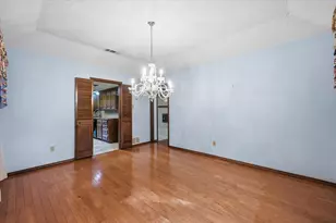 2900 Greenbrook Dr, Arlington, TX 76016 - Photo 4