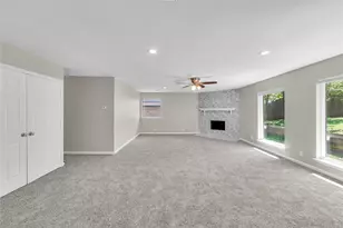 12 Somerset Terrace, Bedford, TX 76022 - Photo 10