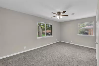 12 Somerset Terrace, Bedford, TX 76022 - Photo 16