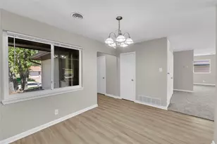 12 Somerset Terrace, Bedford, TX 76022 - Photo 6