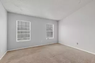 9467 Olde Towne Row, Dallas, TX 75227 - Photo 16