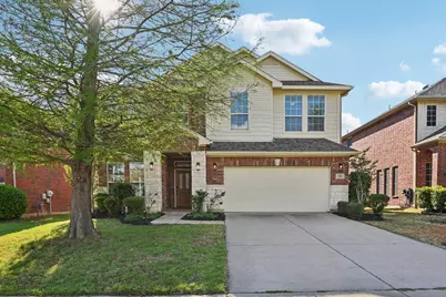 712 Marina Vista Drive, Lewisville, TX 75056 - Photo 1