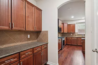 712 Marina Vista Drive, Lewisville, TX 75056 - Photo 10