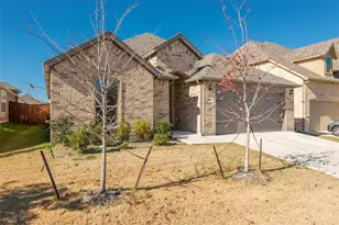 217 Bayonet Dr, Fort Worth, TX 76108 - Photo 2