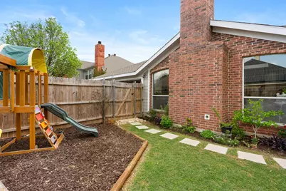 1328 Rawlins Drive, Lancaster, TX 75134 - Photo 30