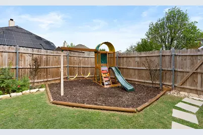 1328 Rawlins Drive, Lancaster, TX 75134 - Photo 36