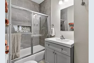 1821 Woodlawn Avenue, Corsicana, TX 75110 - Photo 8