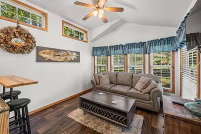 905 County Road 4914, Ben Wheeler, TX 75754 - Photo 32