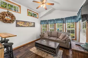 905 Co Rd 4914, Ben Wheeler, TX 75754 - Photo 32