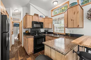 905 Co Rd 4914, Ben Wheeler, TX 75754 - Photo 34