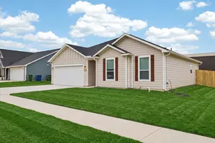 410 Church St, Whitesboro, TX 76273 - Photo 1