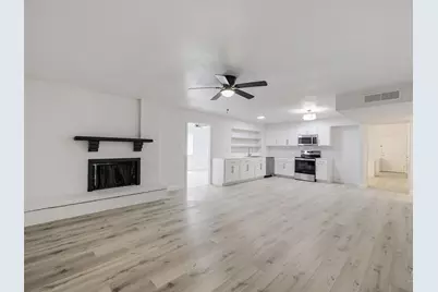 4314 Arrowwood Street, Mesquite, TX 75150 - Photo 2