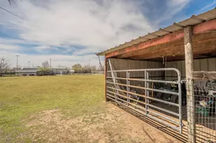 11485 Ridgeview Cir, Fort Worth, TX 76244 - Photo 22