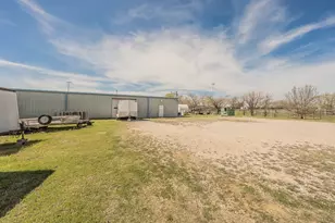 11485 Ridgeview Cir, Fort Worth, TX 76244 - Photo 24