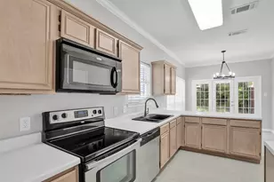 680 Raintree Cir, Coppell, TX 75019 - Photo 8