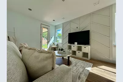 216 SW 13th Street, Mineral Wells, TX 76067 - Photo 16