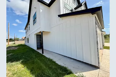 216 SW 13th Street, Mineral Wells, TX 76067 - Photo 4