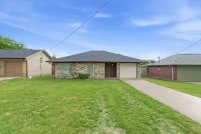 1217 Elmira Street, Weatherford, TX 76086 - Photo 2