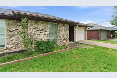 1217 Elmira Street, Weatherford, TX 76086 - Photo 1