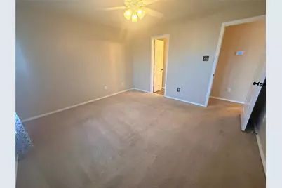 323 Valley Ridge Drive, Red Oak, TX 75154 - Photo 8