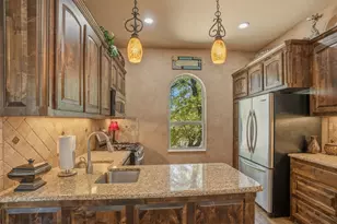 106 Marina View Ct, Weatherford, TX 76087 - Photo 32