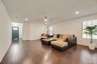 2201 Bradford Pear Drive, Little Elm, TX 75068 - Photo 6