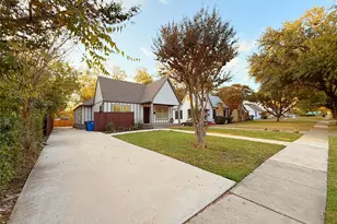 5227 St Charles Ave, Dallas, TX 75223 - Photo 2