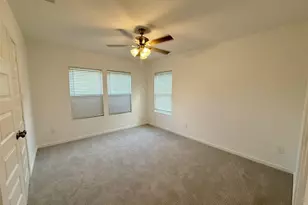 5227 St Charles Ave, Dallas, TX 75223 - Photo 16