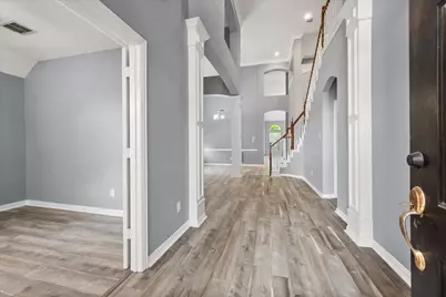 301 Andre Drive, Irving, TX 75063 - Photo 24