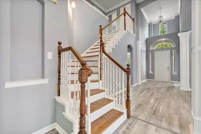 301 Andre Drive, Irving, TX 75063 - Photo 18