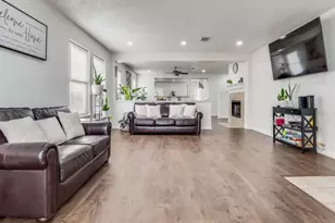 1456 Atkins St, Cedar Hill, TX 75104 - Photo 2