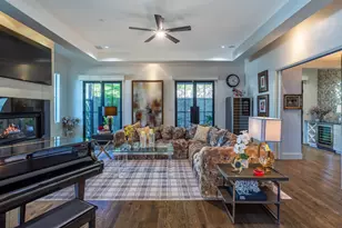 2630 A Welborn St, Dallas, TX 75219 - Photo 2