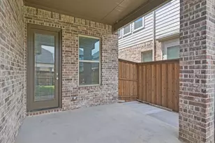 1919 Clinesmith Dr, Farmers Branch, TX 75234 - Photo 38