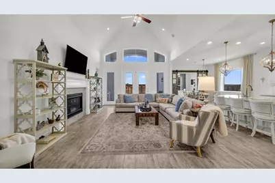 1709 Roundtree Circle E, Fort Worth, TX 76008 - Photo 4