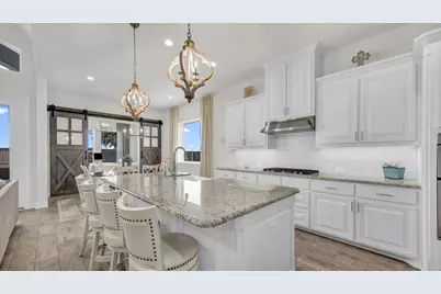 1709 Roundtree Circle E, Fort Worth, TX 76008 - Photo 14