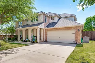 10229 Cantana Ct, Fort Worth, TX 76244 - Photo 4