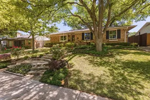 713 Laguna Dr, Richardson, TX 75080 - Photo 2