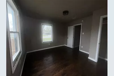 1031 Wade Hampton Street, Benbrook, TX 76126 - Photo 8
